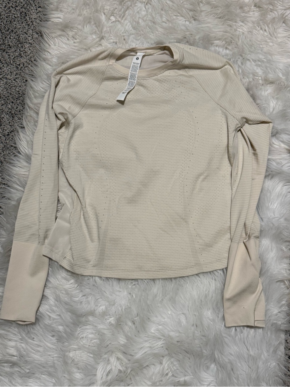 Women's lululemon swiftly Long-Sleeve Crew Neck Performance Top - Cream 6